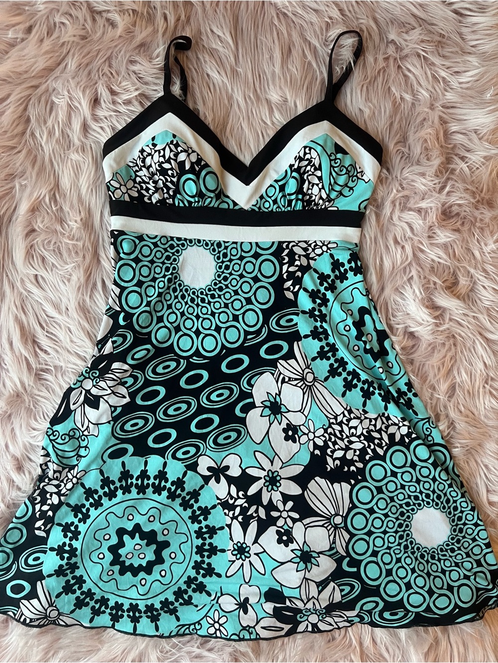 Y2K La Belle Turquoise, Black & White Floral V-Neck Mini Dress